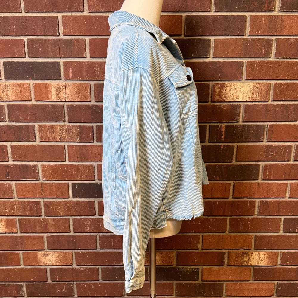 Simply Southern Glacier Corduroy Jacket Size XL - Picture 8 of 12